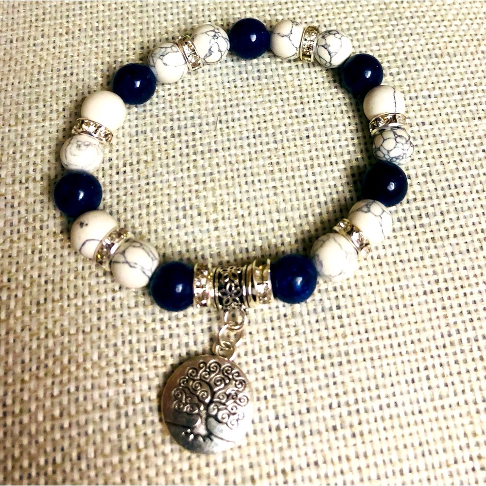 Combine with other textures and finishes for a bracelet stack that's unique 4 U